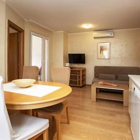 Ulika Apartment