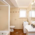 Ulika Апартаменты Ровинь
