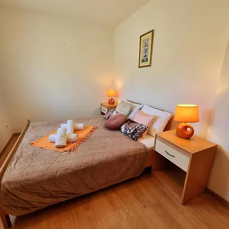 Ulika Apartman