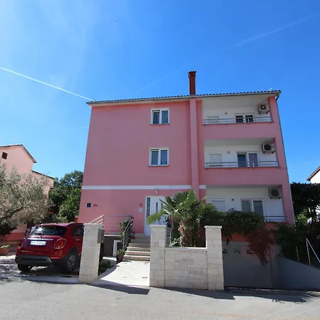 Ulika Apartman